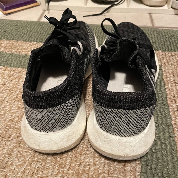 Adidas Pureboost - Picture 4 of 5